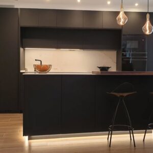 Cocina Blanco y negro (2)